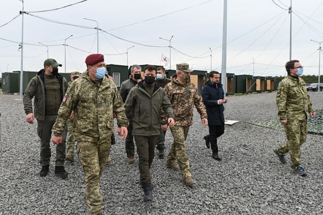 Зеленський сподівається на оголошення режиму припинення вогню на зустрічі ТКГ