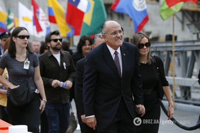 До адвоката Трампа Джуліані прийшли з обшуками через його діяльність в Україні – ЗМІ