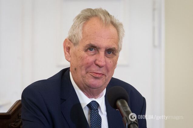 Президента Чехії через підігрування РФ звинуватили в зраді батьківщини