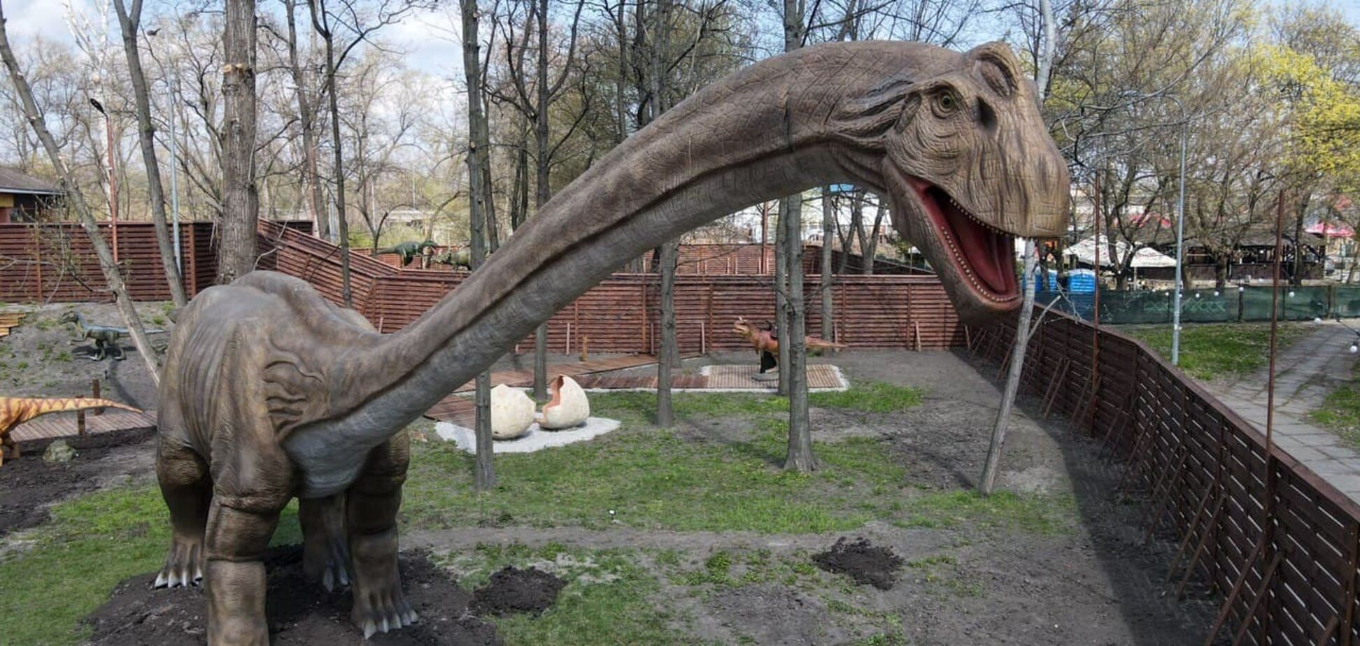 У Києві відкриють найбільший в Україні парк динозаврів