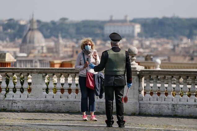 В Италии ввели трехдневный локдаун на Пасху