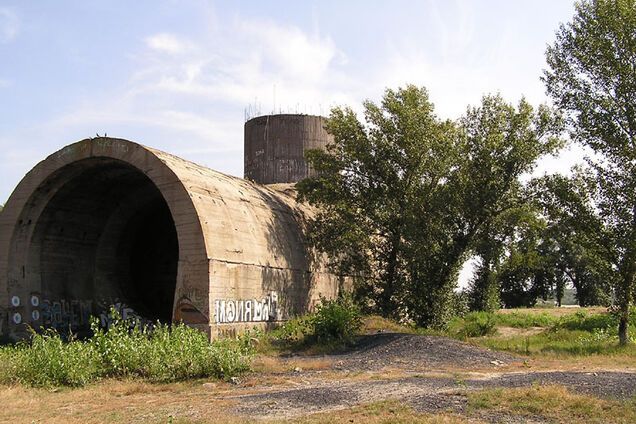 Секретный тоннель 'сталинского метро' в Киеве превратят в ресторан