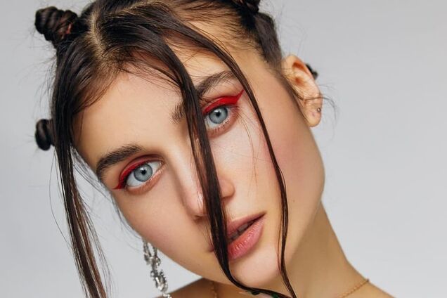 Jerry Heil позировала в купальнике