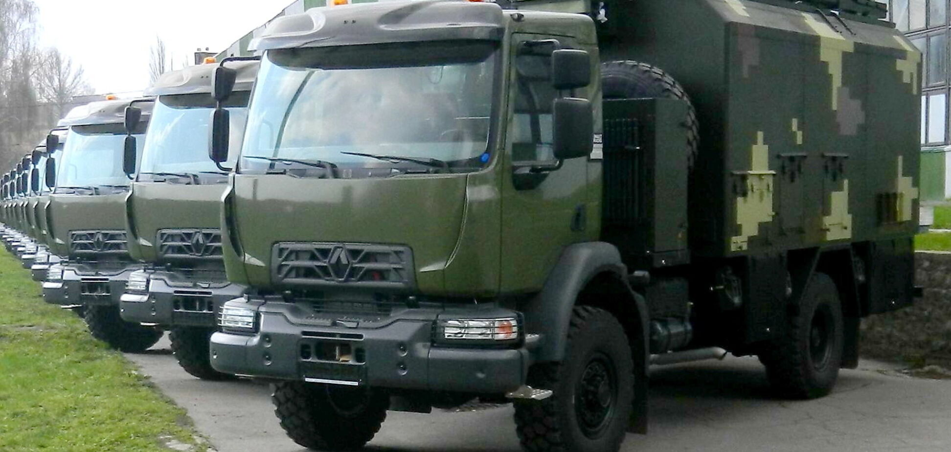 Украинские военные связисты получат на вооружение грузовики Renault
