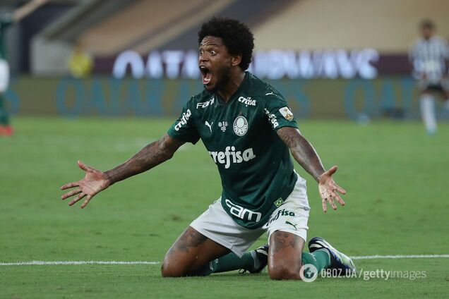 Луис Адриано