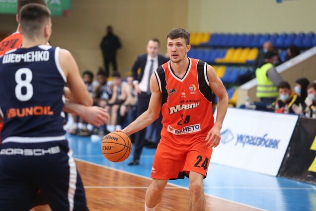 Суперлига Париматч