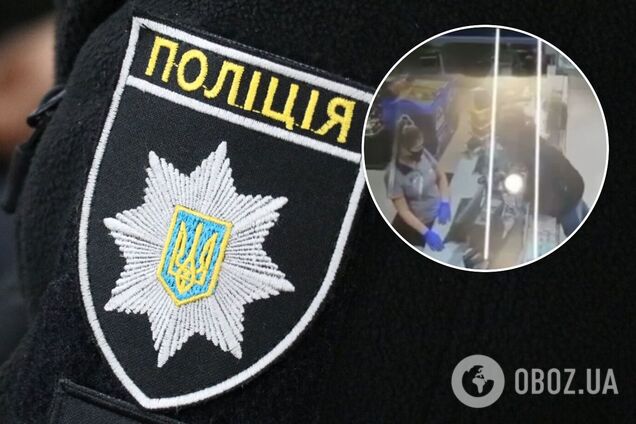 У Києві хам плюнув у касирку