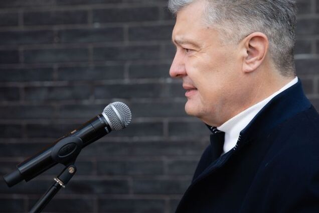 Порошенко привіз кисневі концентратори в Бориспільський міський центр первинної медико-санітарної допомоги