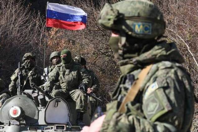 Россия стягивает свои войска к украинской границе 