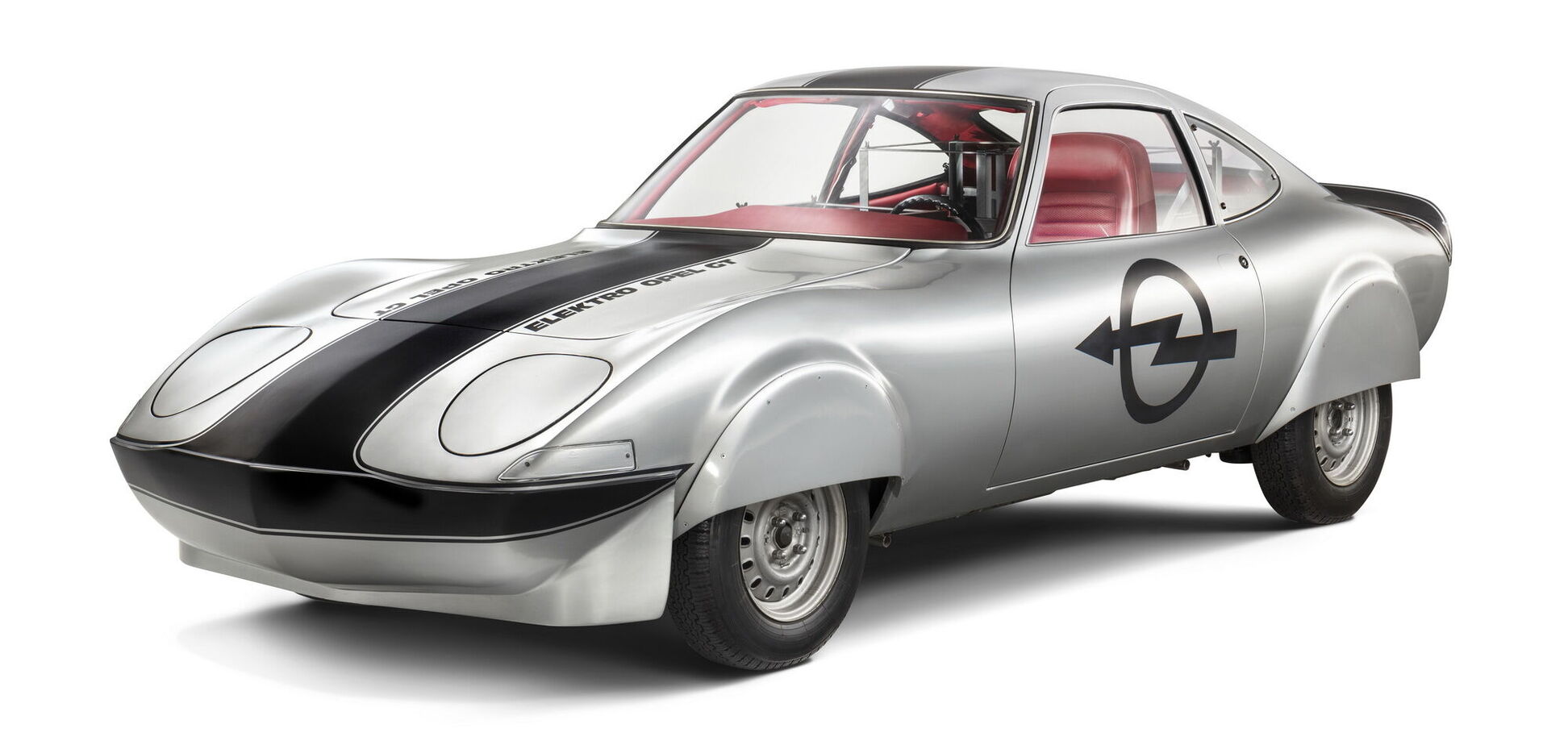 Opel отметит 50-летний юбилей электрического купе Opel Elektro GT!