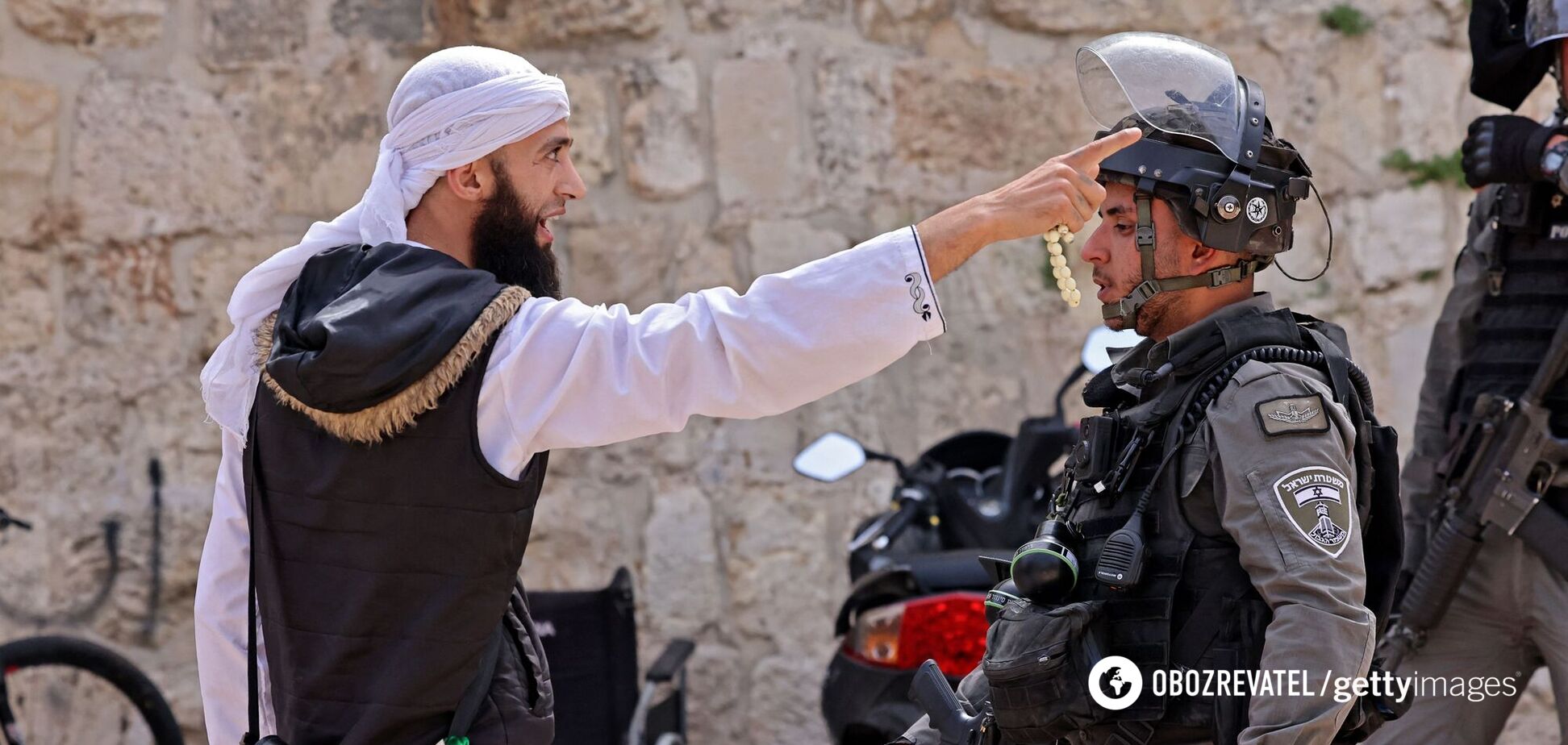 В Иерусалиме снова вспыхнули массовые столкновения, пострадали сотни людей. Фото и видео