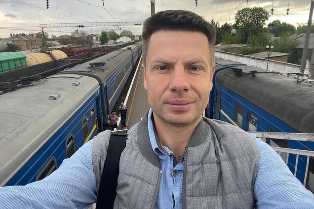 Нардепа Гончаренко обокрали в поезде. Видео