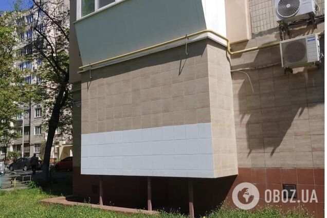 У Києві люди замурували свій 'цар-балкон' і обклали його плиткою