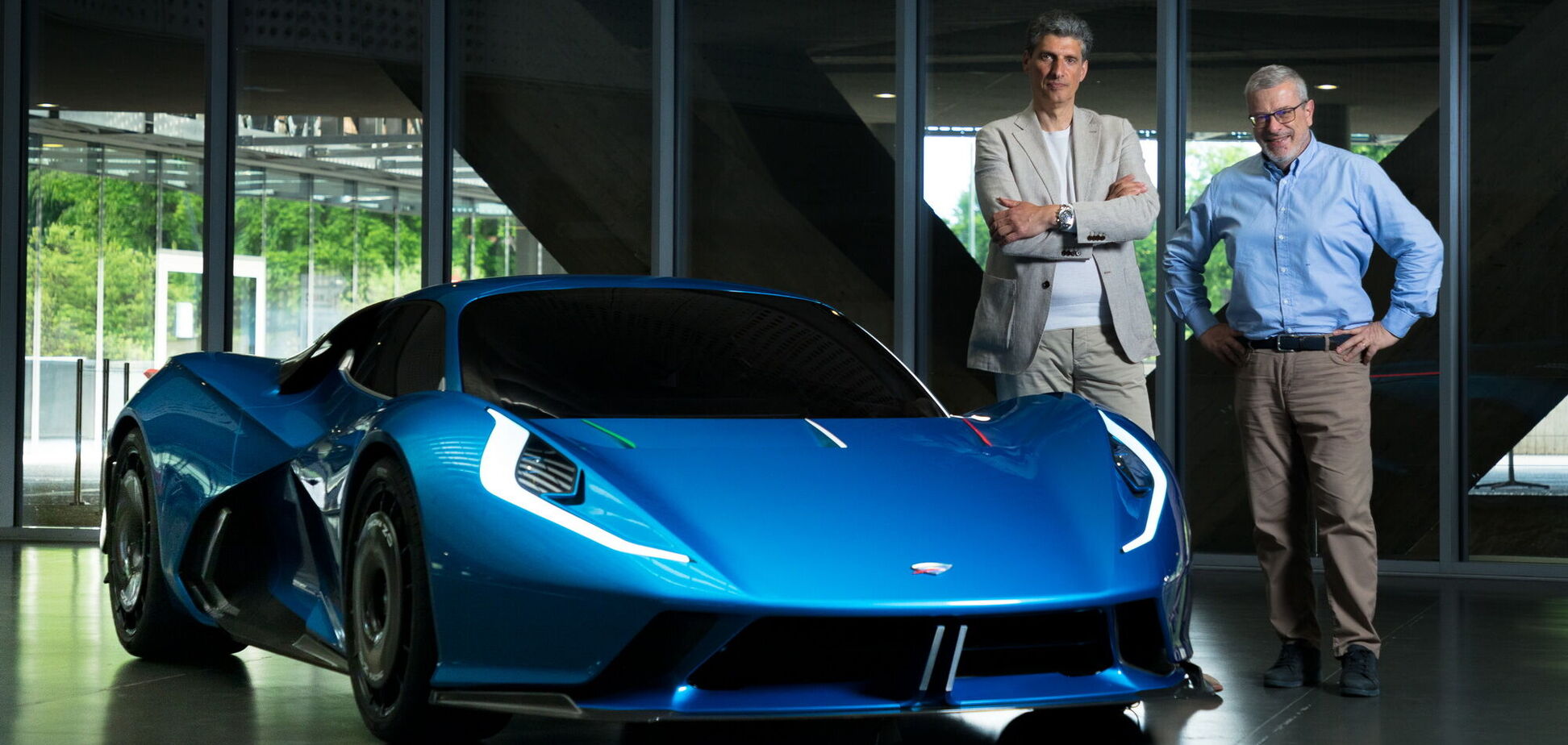 В Италии показали суперкар за 2 миллиона евро