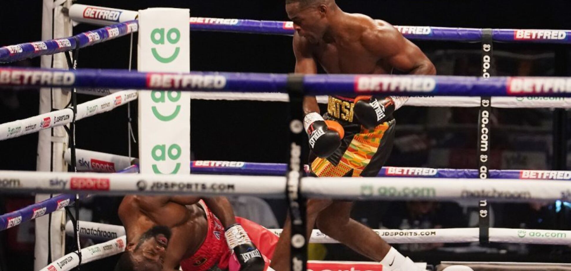 Буатси Дос Сантос