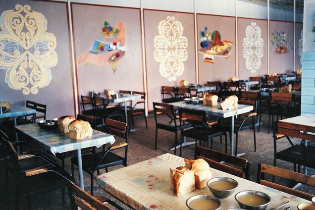 Чем на самом деле кормили в столовых СССР