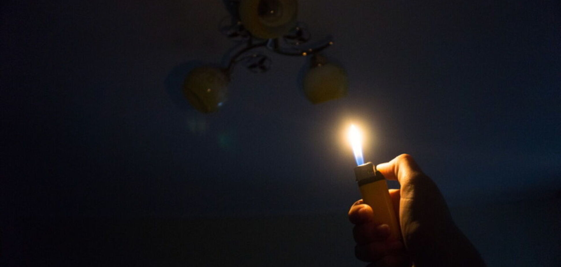 Через негоду люди залишилися без світла в п'яти областях України