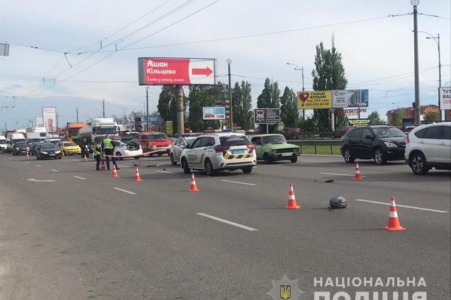 Fatal accident happened in Kiev on the Ring Road: the driver of the moped was killed |  Capital life