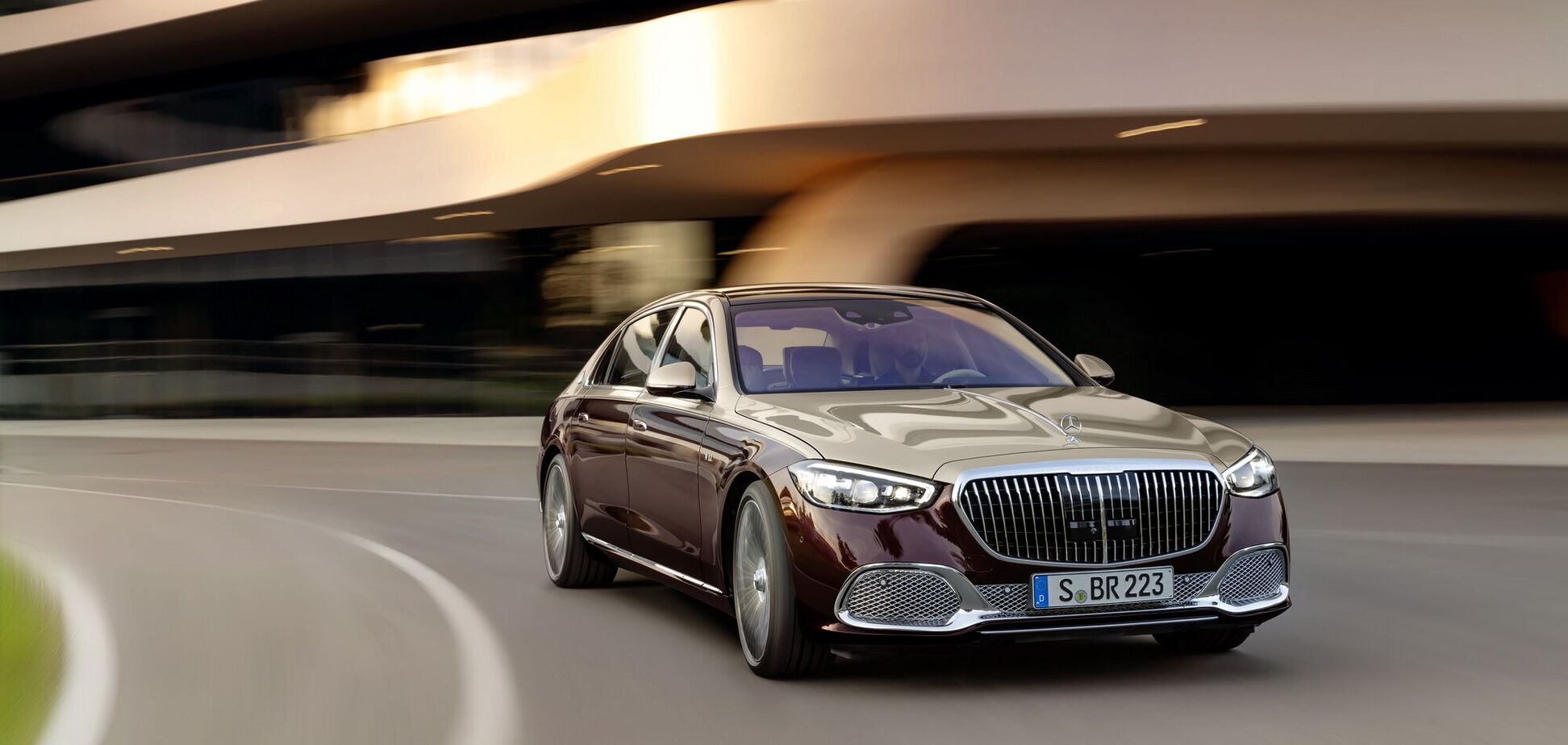 Mercedes-Benz назвав ціни та характеристики нових версій S-Class