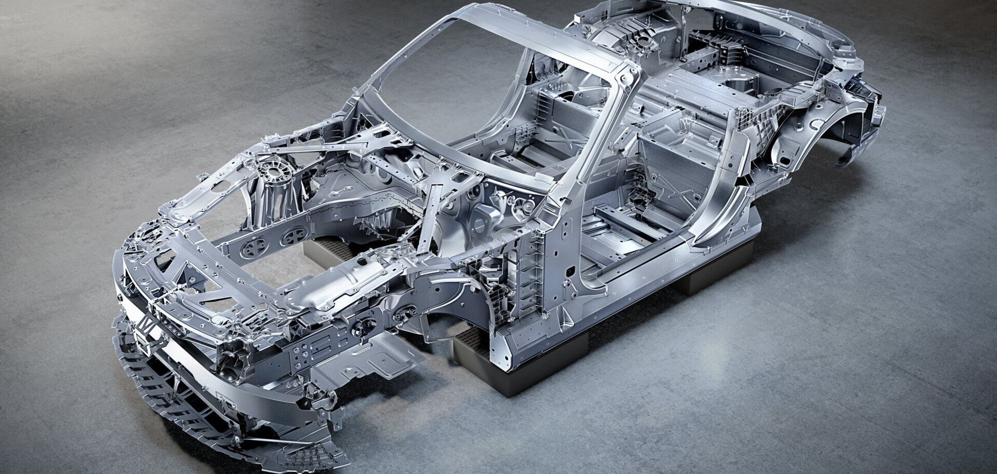 Mercedes-AMG SL отримає кузов з алюмінію