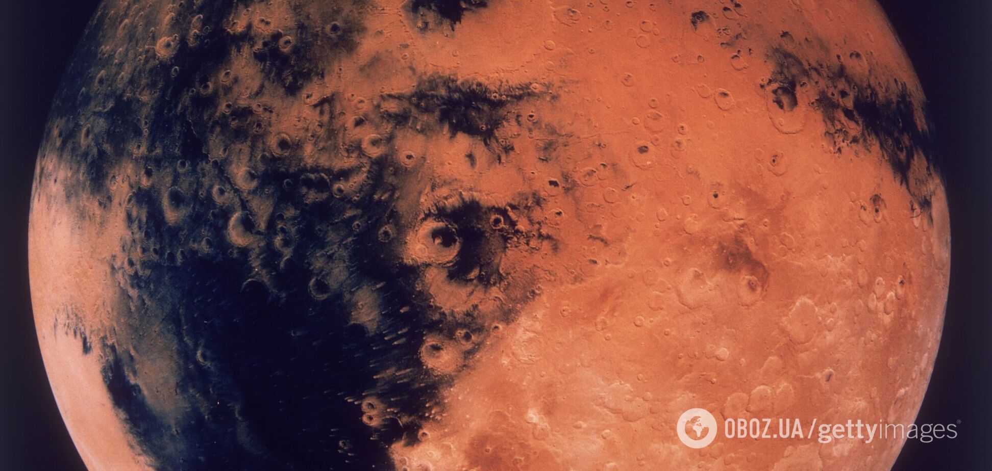 Китайский марсоход прислал на Землю первые фото с Марса