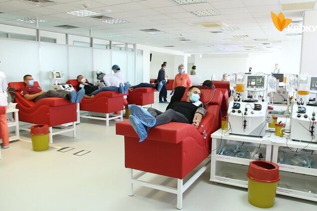 Програми лояльності і безкоштовні аналізи для донорів:'Біофарма' зможе забеспечити 75% потреб плазми