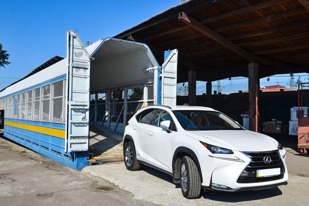 Вагон-автомобилевоз