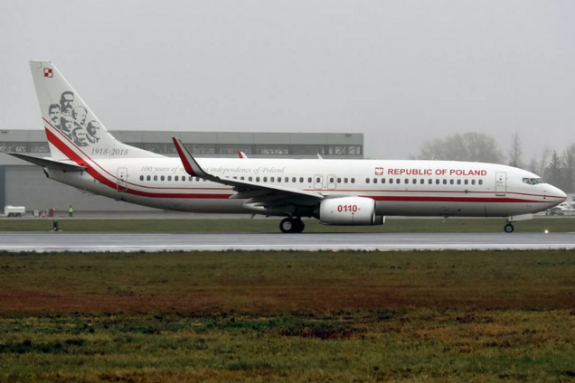 Польский военный самолет подал сигнал о захвате