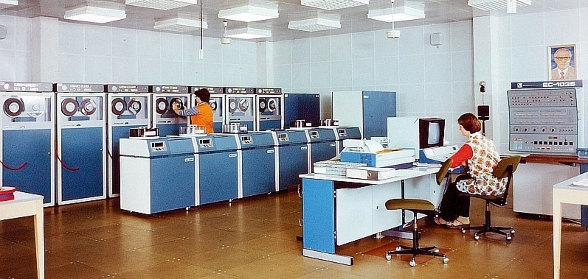 Показано, как выглядели компьютеры в СССР. Фото