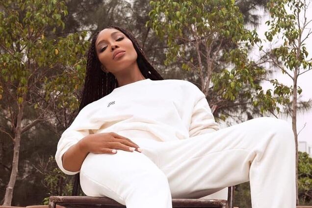 Наоми Кэмпбелл показала фото с мамой