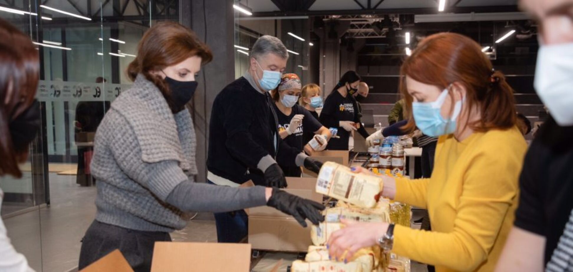 Фонд Петра Порошенка продовжує допомогати найбільш нужденним українцям