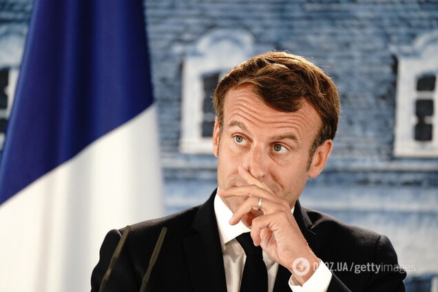 У Макрона кинули яйце на виставці, зловмисника затримали. Відео