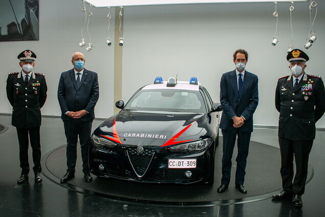 Alfa Romeo представила бронированную Giulia для карабинеров