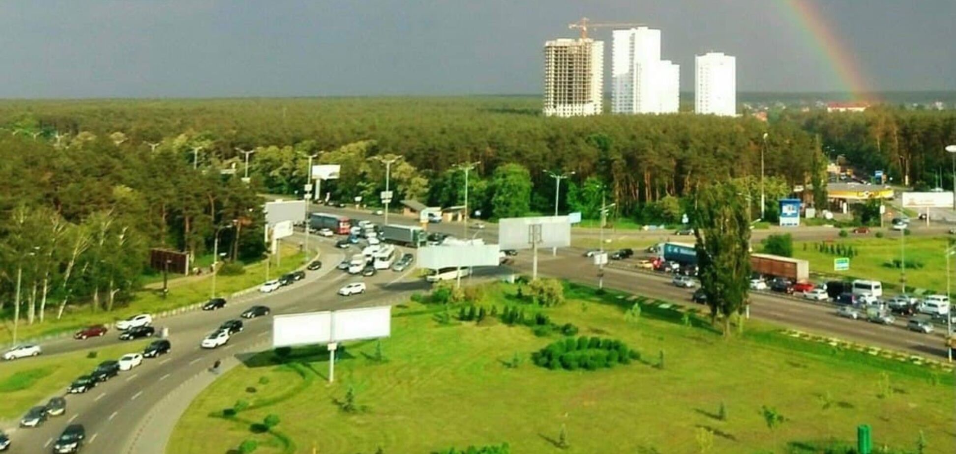 У КМДА намагалися відсудити 670 мільйонів гривень за непроведений ремонт Харківської площі