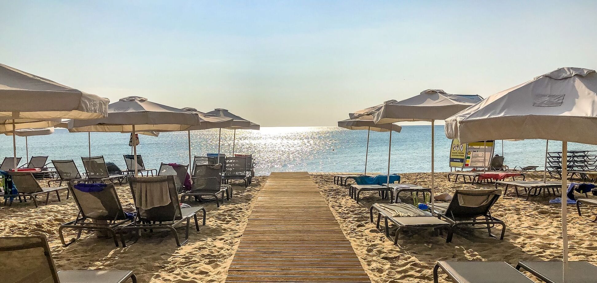 Болгария обновила правила въезда для туристов из Украины