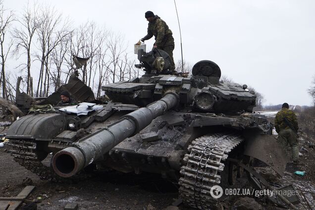 На Донбасі поранили українського воїна, 'Л/ДНР' стріляли з гранатометів і гармат