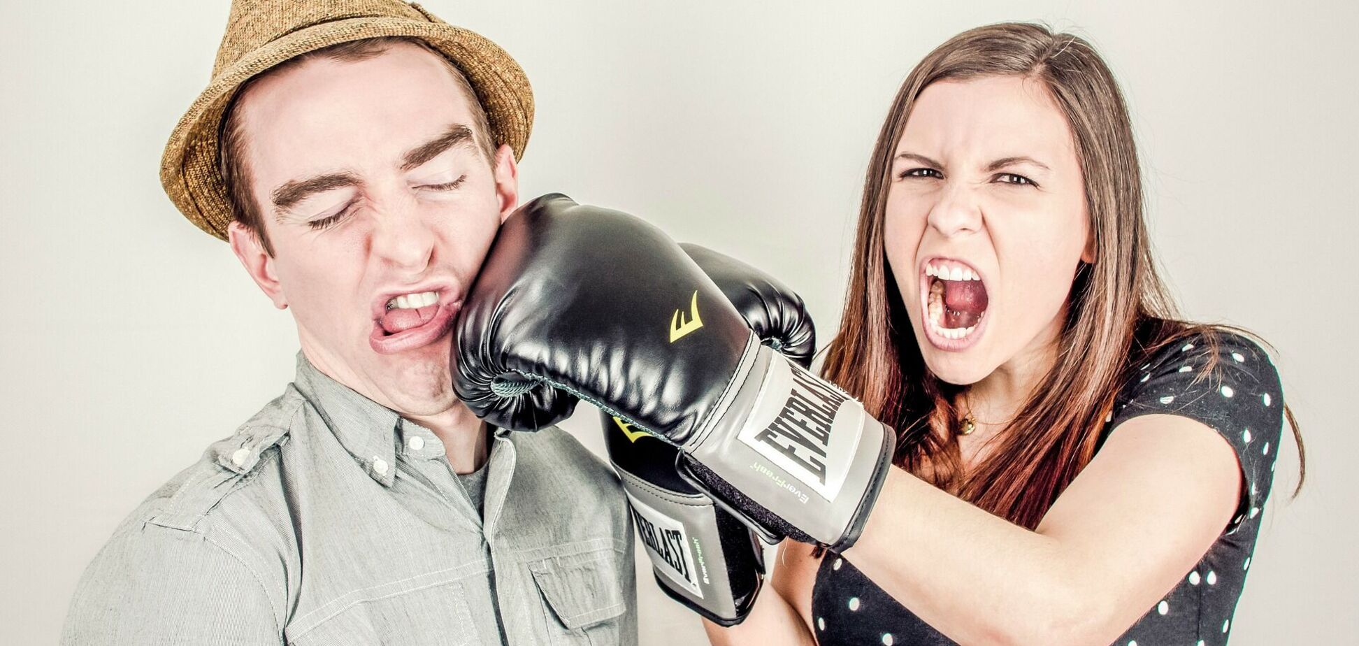 Подборка фраз, которые могут разрушить отношения