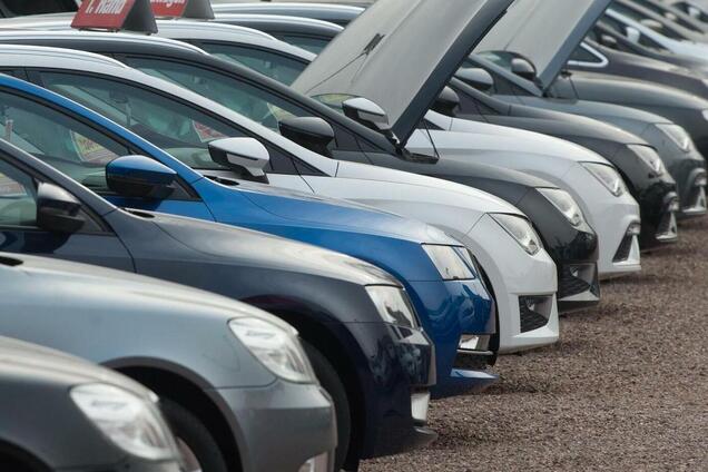 Автомобілі