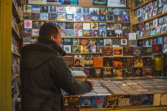 Информацию якобы сбывали на одном из столичных рынков