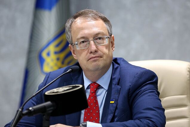 Геращенко на форуме 'Украина 30. Безопасность страны' рассказал о внедрении современных технологий для повышения безопасности на дорогах