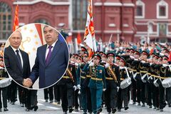 На парад Перемоги до Путіна приїхав тільки президент Таджикистану