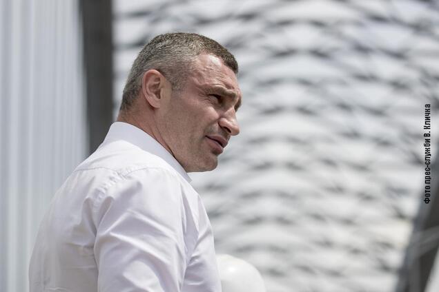 Кличко показал работы на Подольско-Воскресенском мостовом переходе