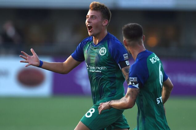 Игрок 'Хартфорда' празднует гол