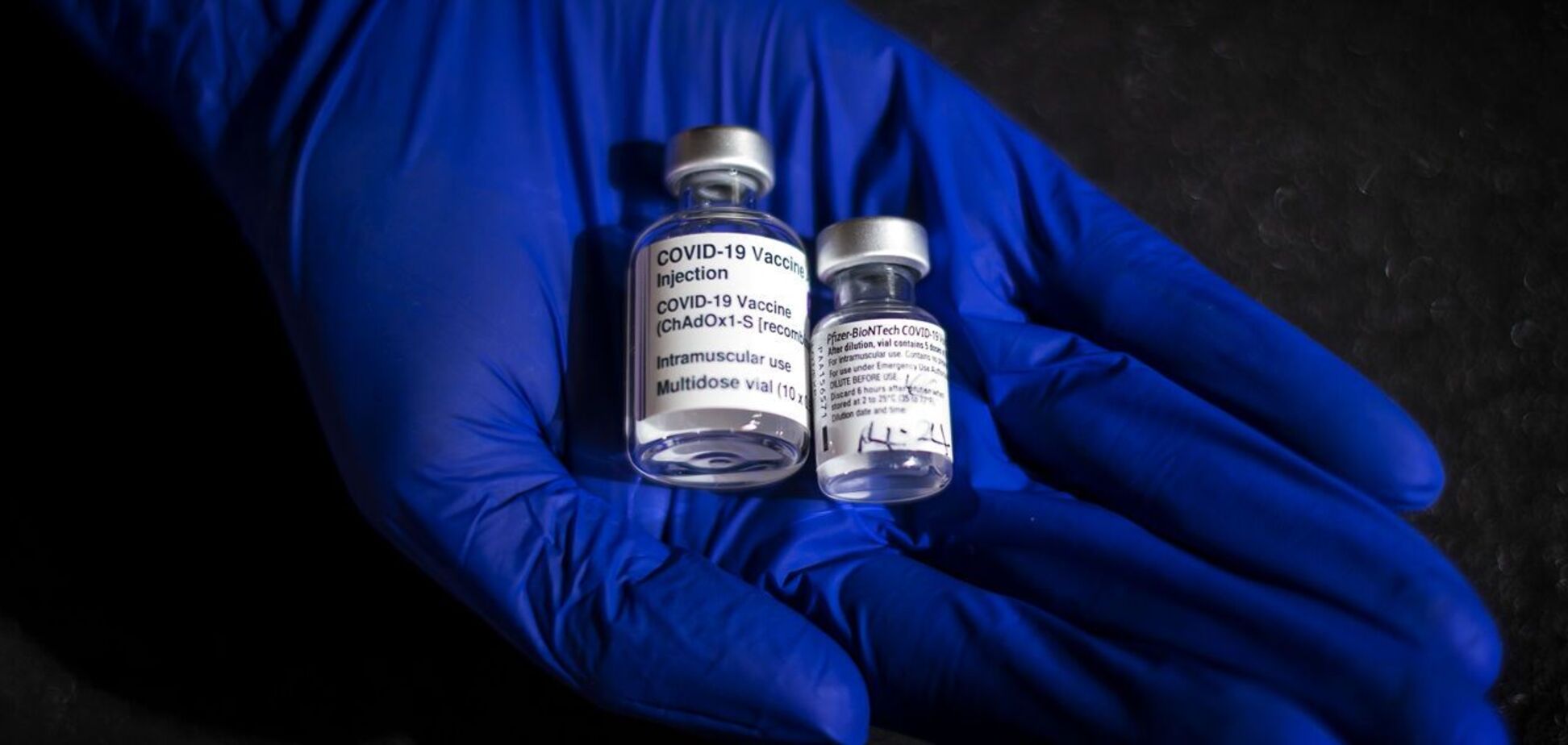 Смешивание вакцин от COVID-19: что известно о безопасности и эффективности