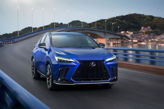 Lexus презентовал новое поколение кроссовера NX