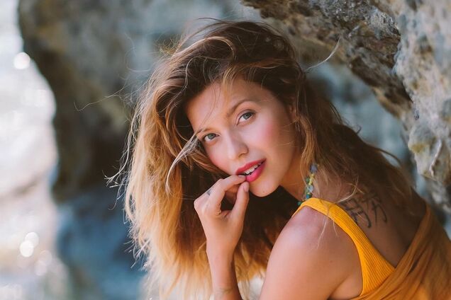 Украинская телеведущая и певица Регина Тодоренко