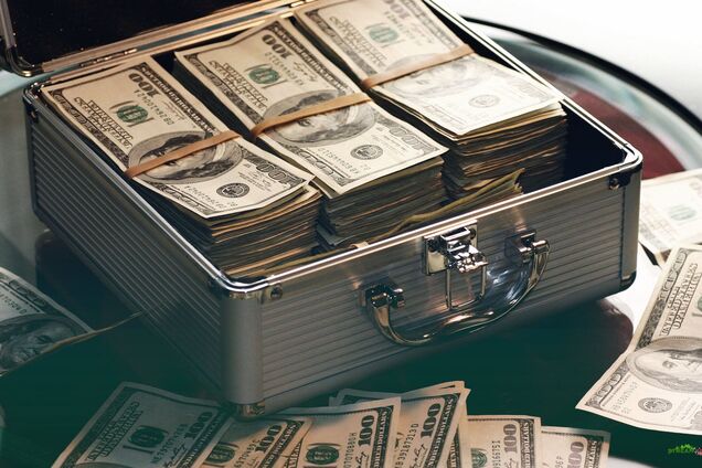 В мире насчитывается около 60 тысяч олигархов – Boston Consulting Group