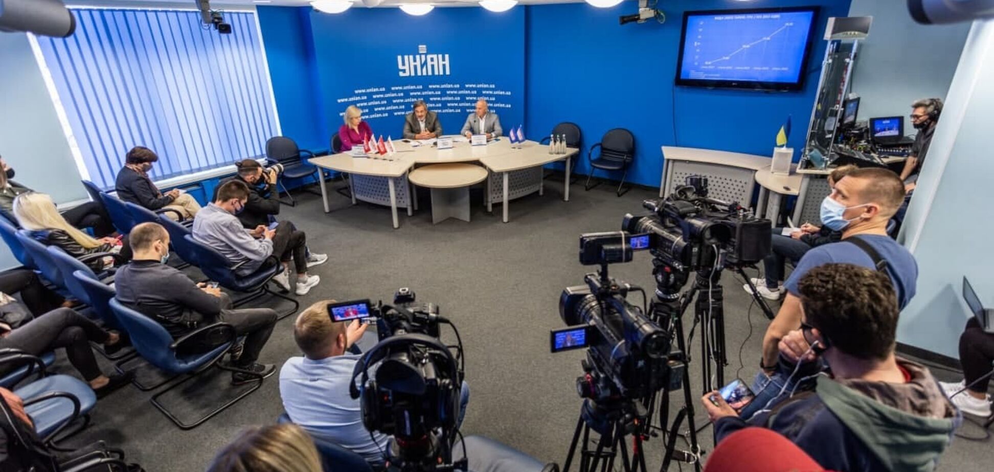 Сеть Sport Life повышает стоимость абонементов с бассейном и вводит ежемесячные абонементы