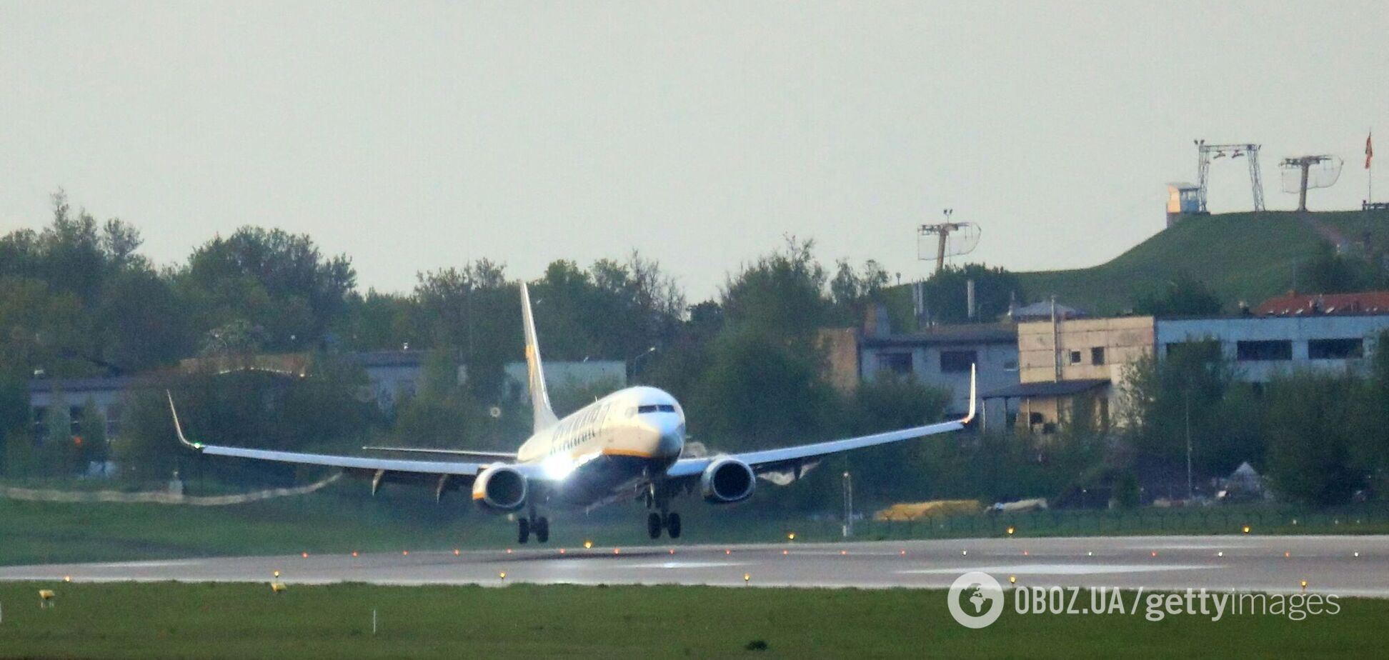 Сім країн приєдналися до авіабойкоту Білорусі