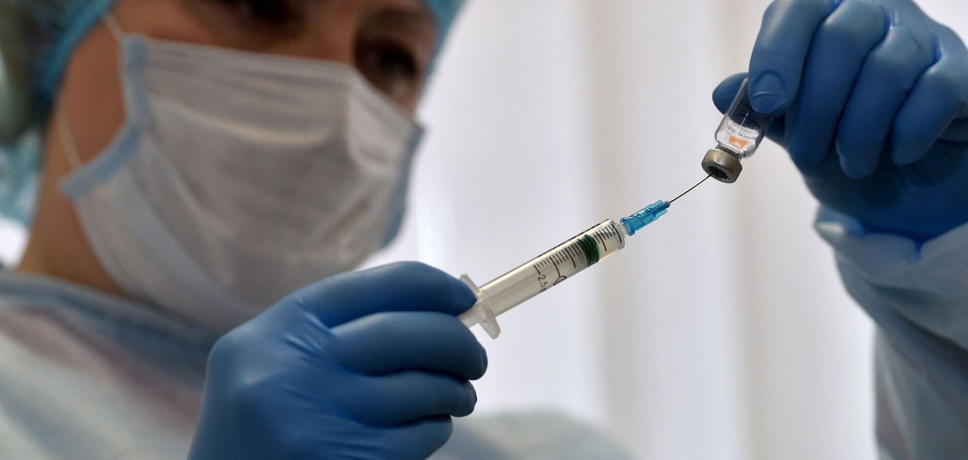 В Украине стартовал четвертый этап вакцинации от COVID-19: кто может получить прививки